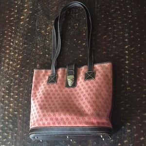 Dooney & Bourke bucket bag